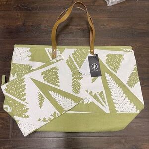 MANAOLA Kahone Set Palapalai Celadon Green Tote Bag & Pouch